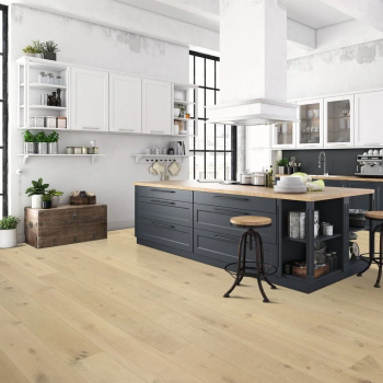 Is dark or light hardwood flooring better?