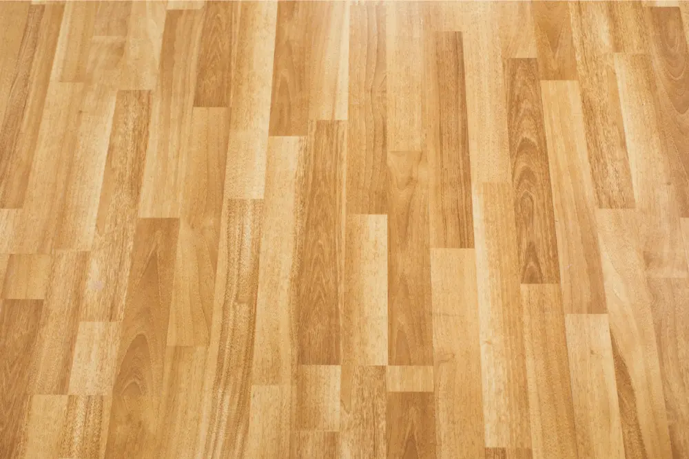 Low maintenance laminate flooring