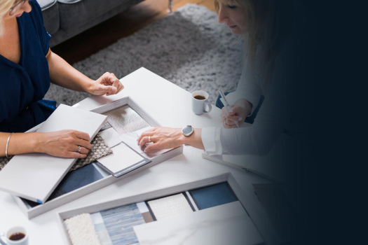 Consultations on a coffee table